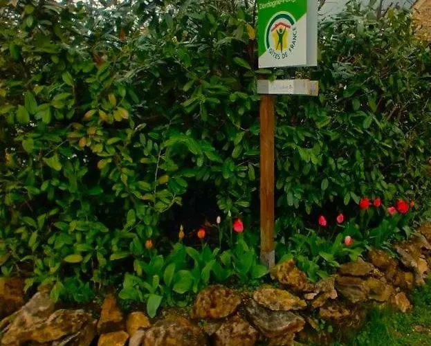 Apartment Coquelicots Dordogne Saint-Julien-de-Lampon